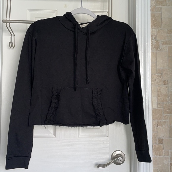 Pullover Ruffle Crop Hoodie - Black - Picture 5 of 6